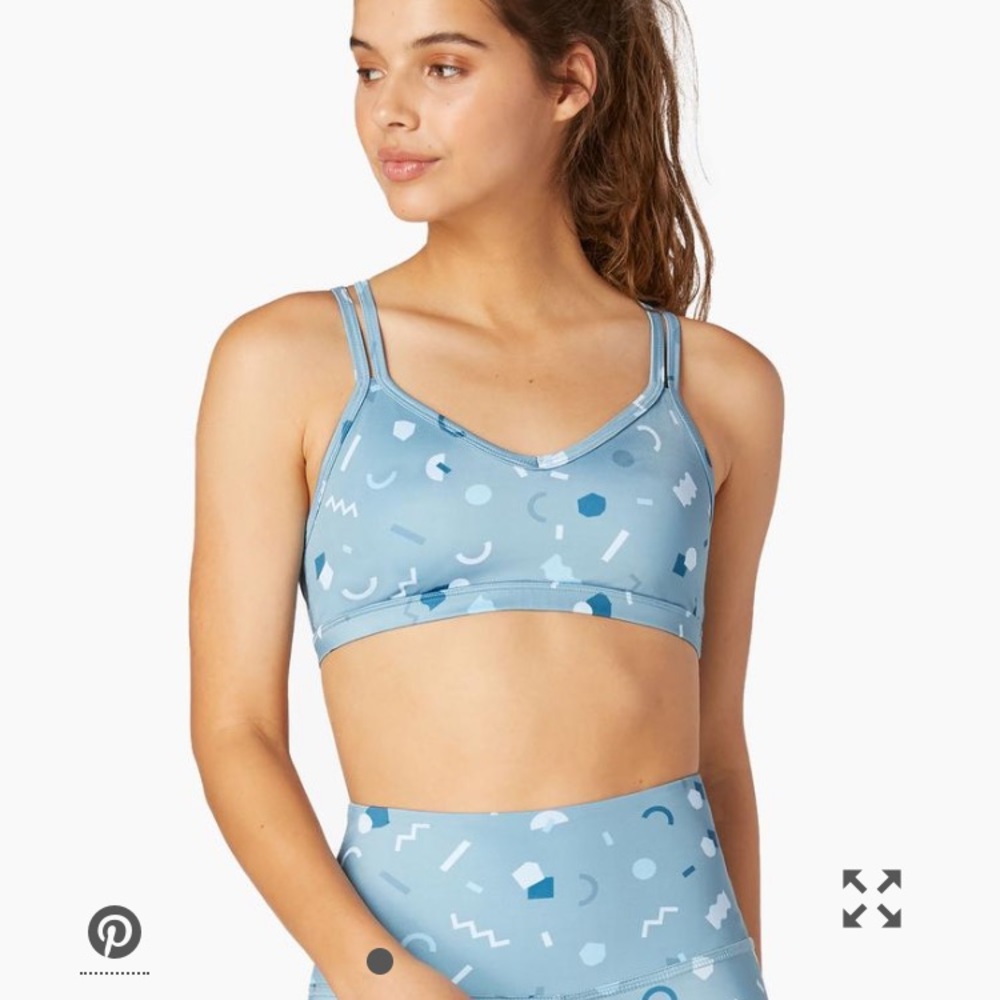 Beyond yoga x poketo bra
